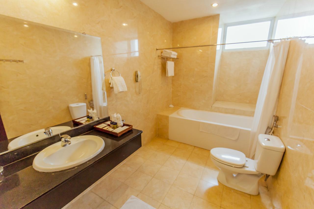 Thien An Riverside Hotel Quảng Ngãi Buitenkant foto